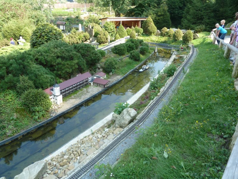 p_0004.jpg